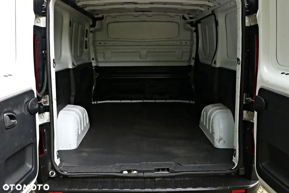 Renault Trafic - 29