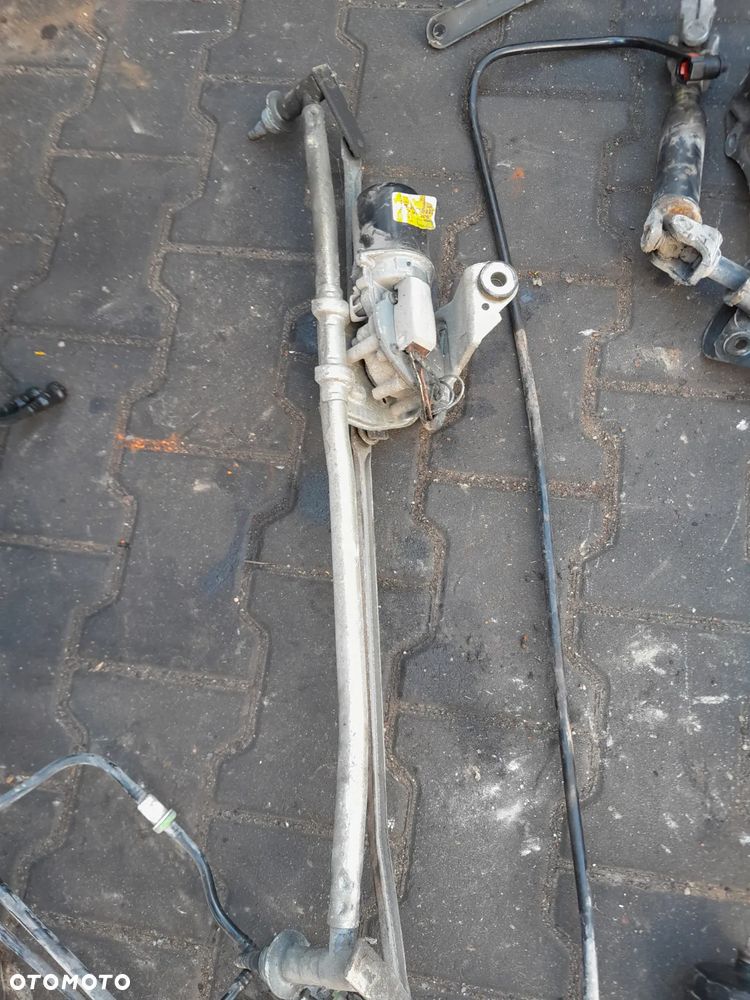 Silniczek wycieraczek Renault Mascott 09r - 2