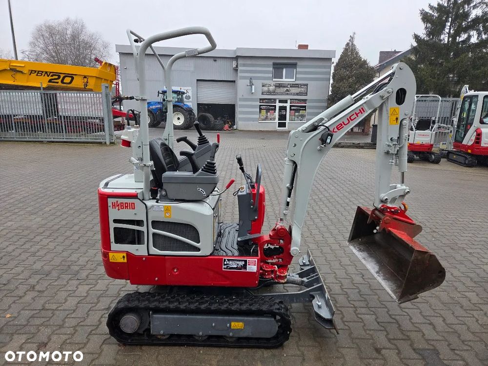 Takeuchi Minikoparka Takeuchi TB210RH Hybryd - Elektryczna - 6