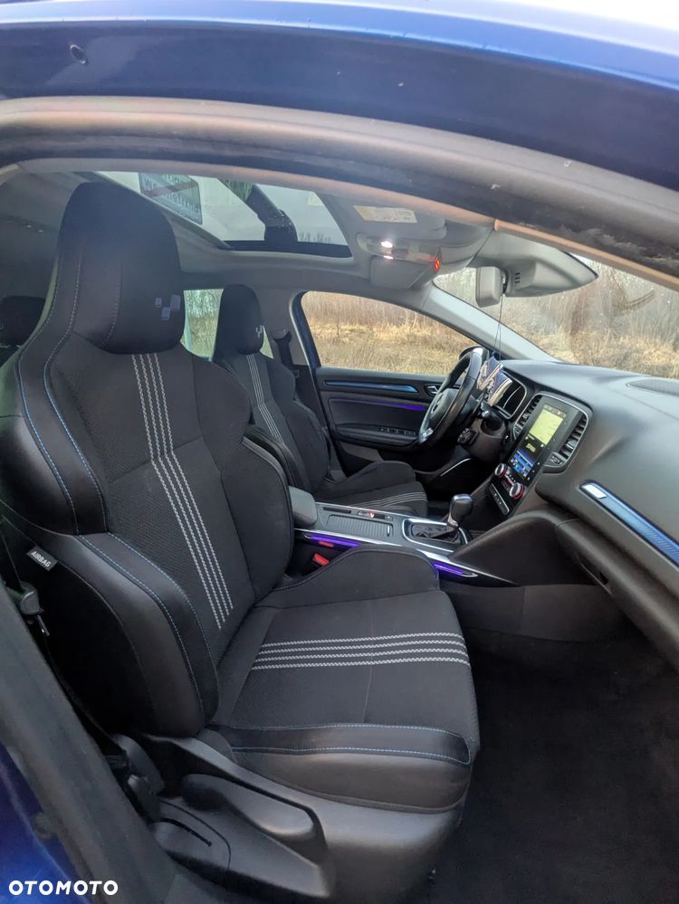 Renault Megane 1.6 dCi GT EDC - 6