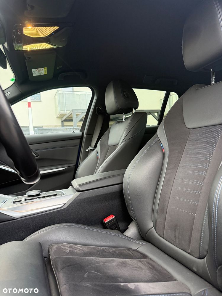 BMW Seria 3 320d xDrive M Sport sport - 8