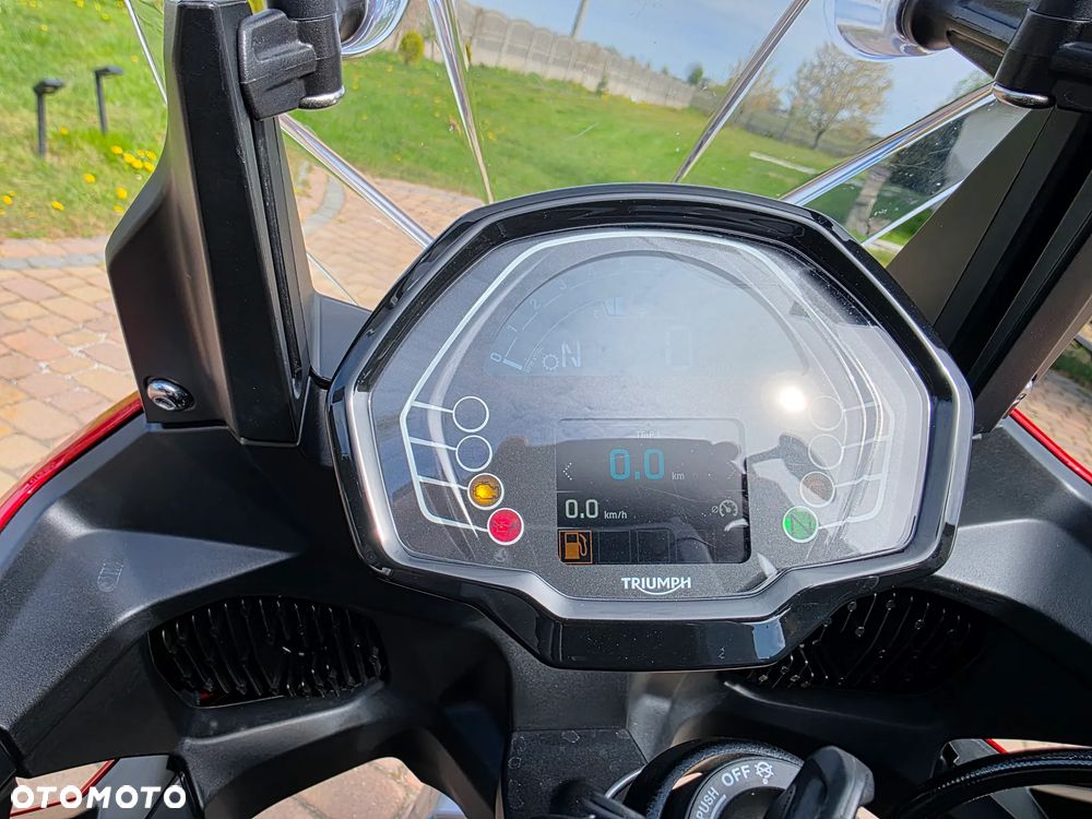 Triumph Tiger - 28