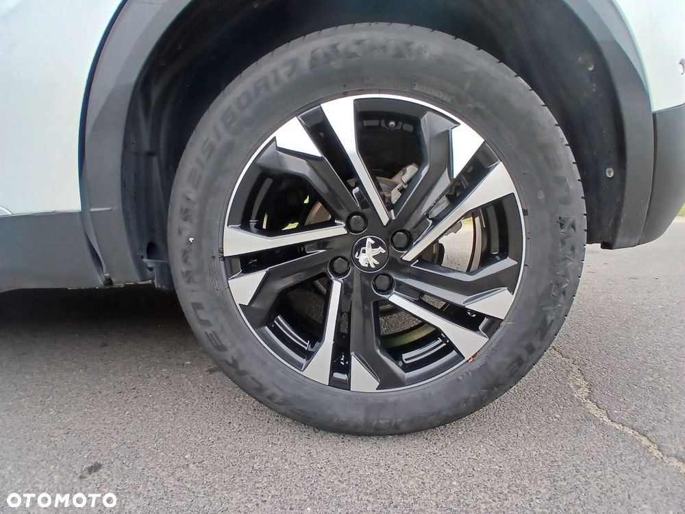 Peugeot 2008 1.2 PureTech GT S&S EAT8 - 37