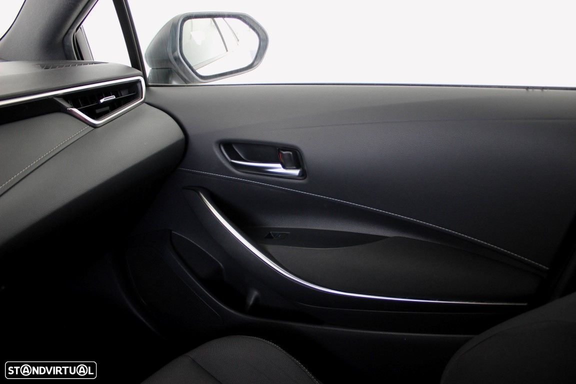Toyota Corolla 1.8 Hybrid Comfort - 28