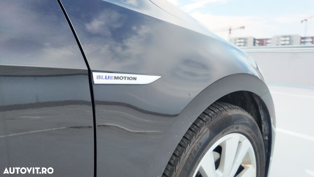 Volkswagen Golf 1.0 TSI BlueMotion Comfortline - 9