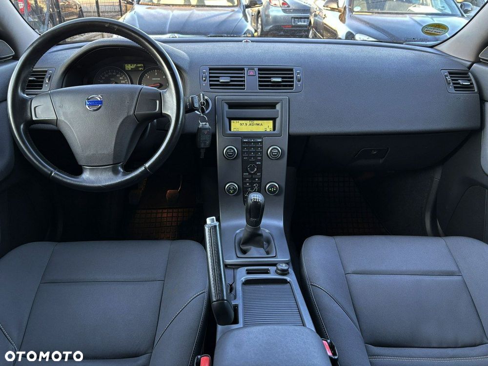 Volvo V50 - 26