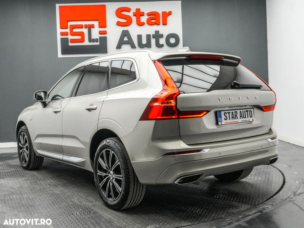 Volvo XC 60 T8 Twin Engine AWD Momentum Pro - 4