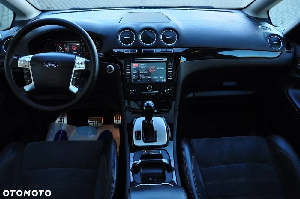 Ford S-Max 2.0 TDCi DPF Titanium X - 33