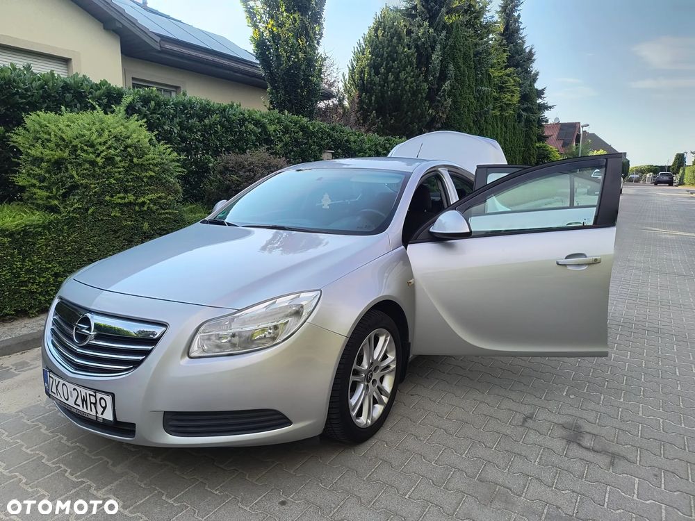 Opel Insignia - 16