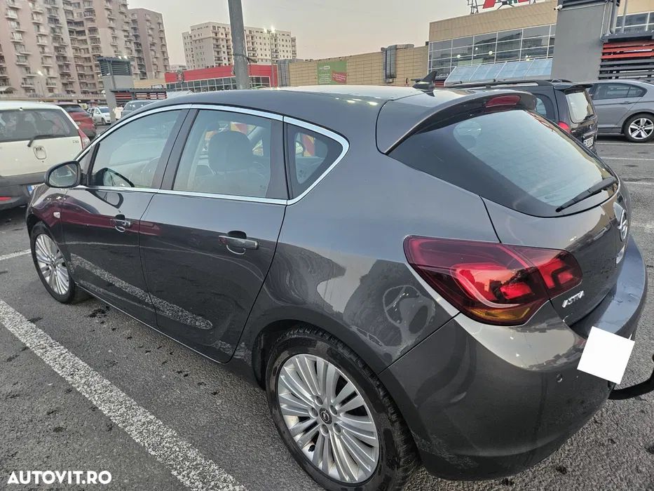 Opel Astra - 3
