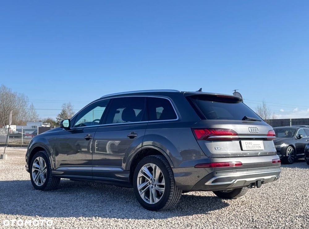 Audi Q7 - 6