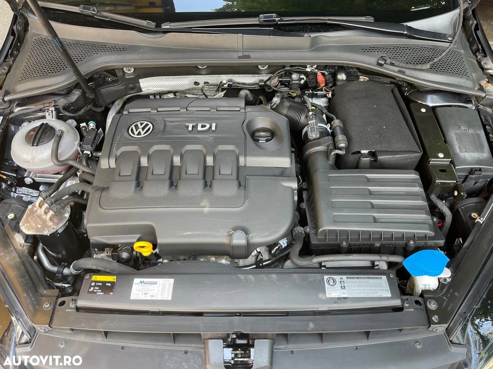 Volkswagen Golf 1.6 BlueTDI Comfortline - 8