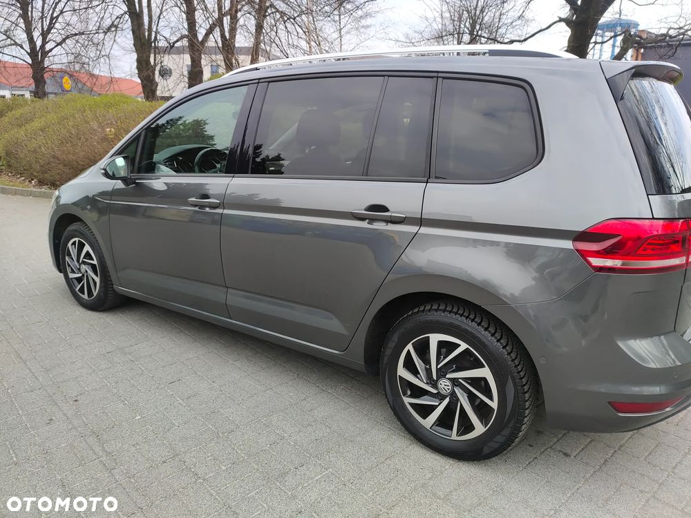 Volkswagen Touran 1.6 TDI SCR (BlueMotion Technology) DSG Comfortline - 12