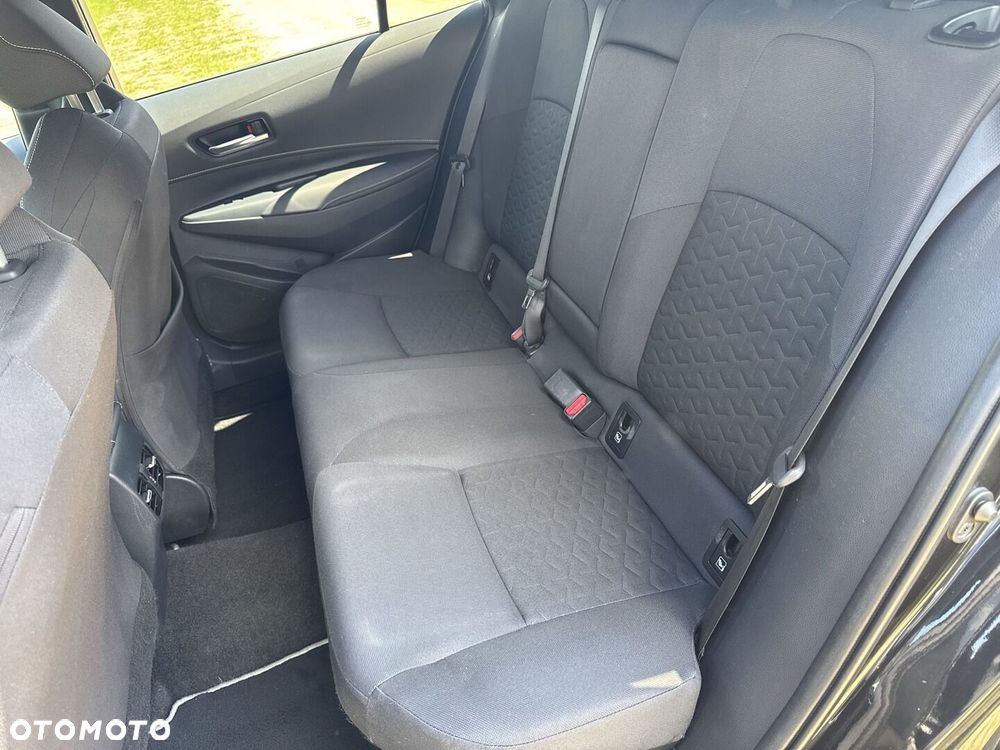 Toyota Corolla 2.0 Hybrid Comfort - 10