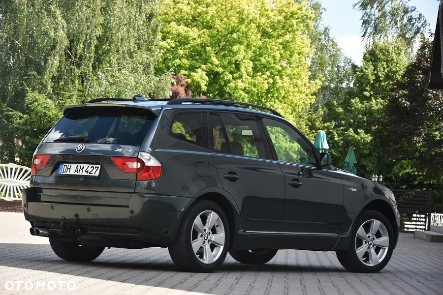 BMW X3 3.0i - 9