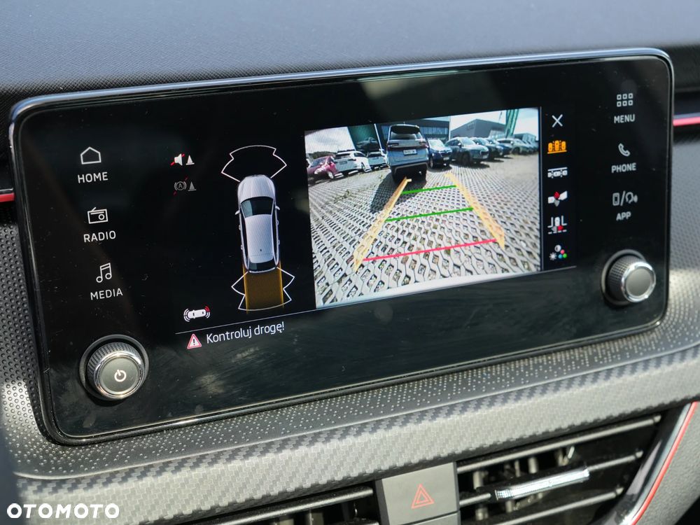 Skoda Scala 1.0 TSI Monte Carlo DSG - 32