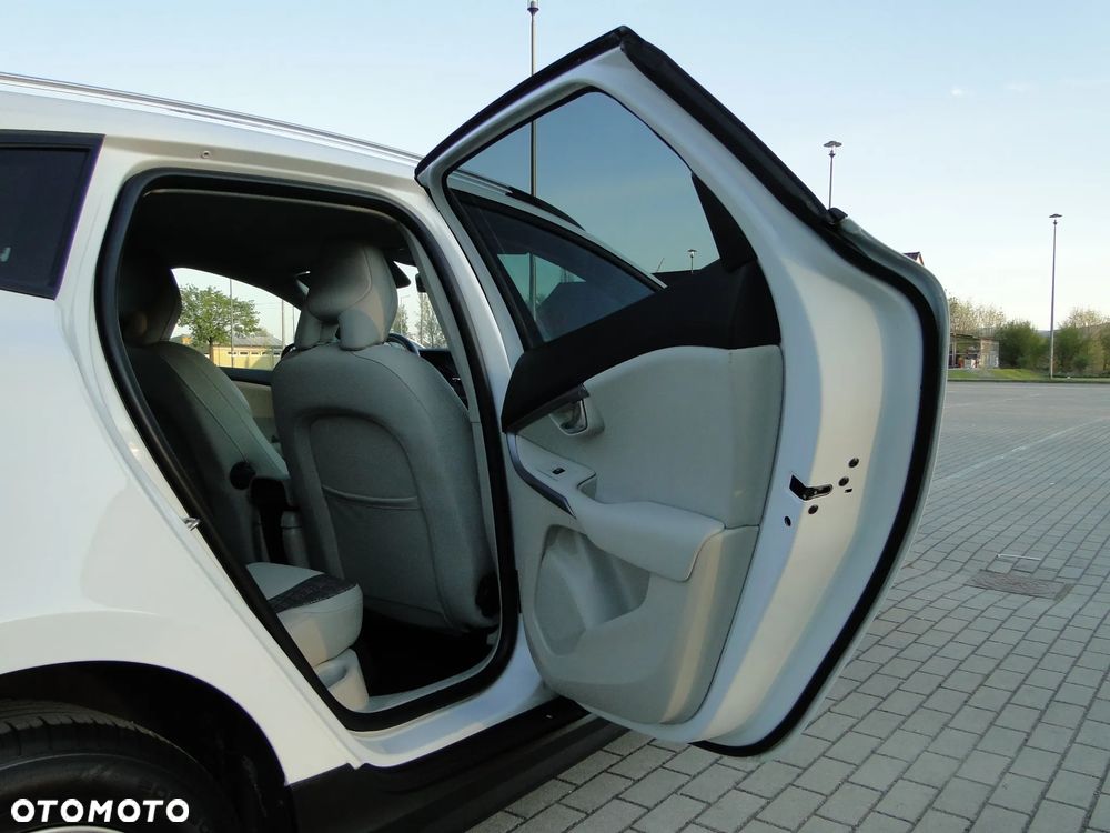 Volvo V40 Cross Country D3 Ocean Race - 20