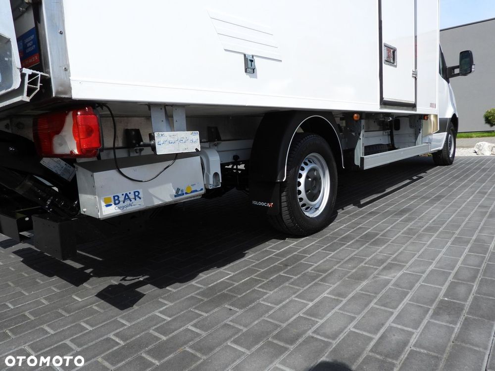 Mercedes-Benz SPRINTER 316 CHŁODNIA KONTENER 0*C WINDA 8 PALET TEMPOMAT PNEUMATYKA KLIMATYZACJA  160KM - 18