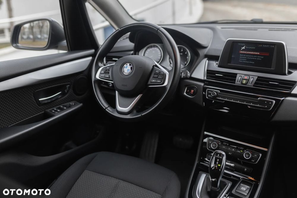 BMW Seria 2 218d Advantage - 16