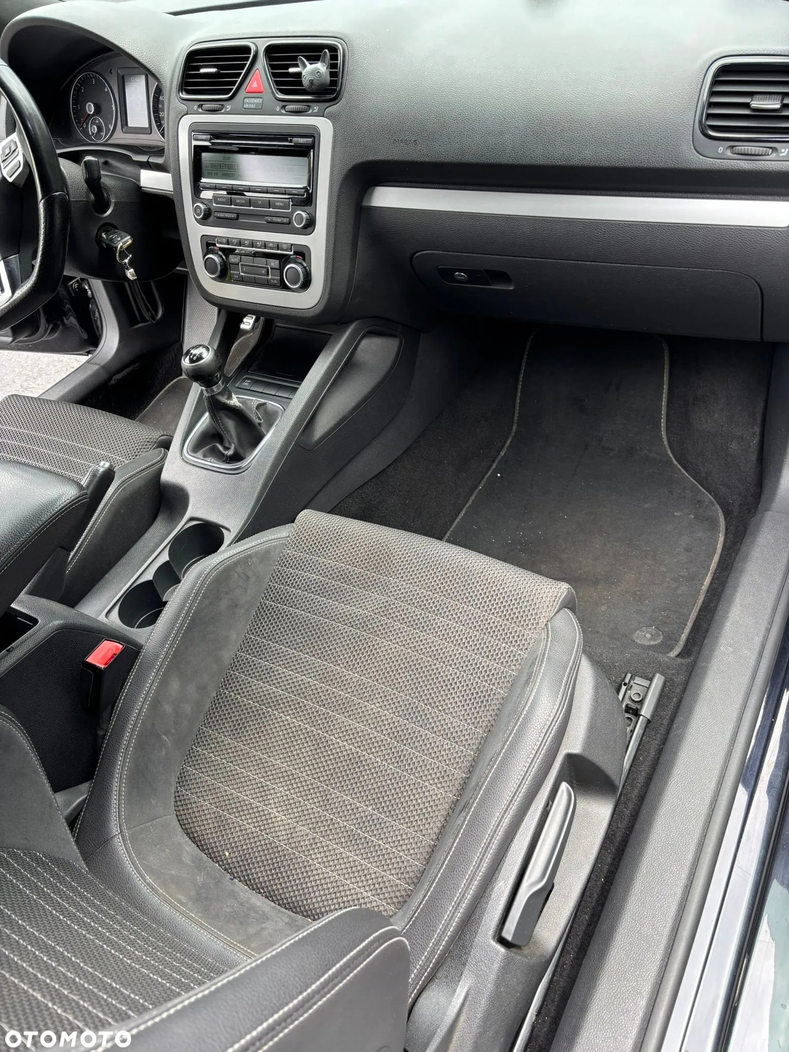 Volkswagen Scirocco 2.0 TDI - 12