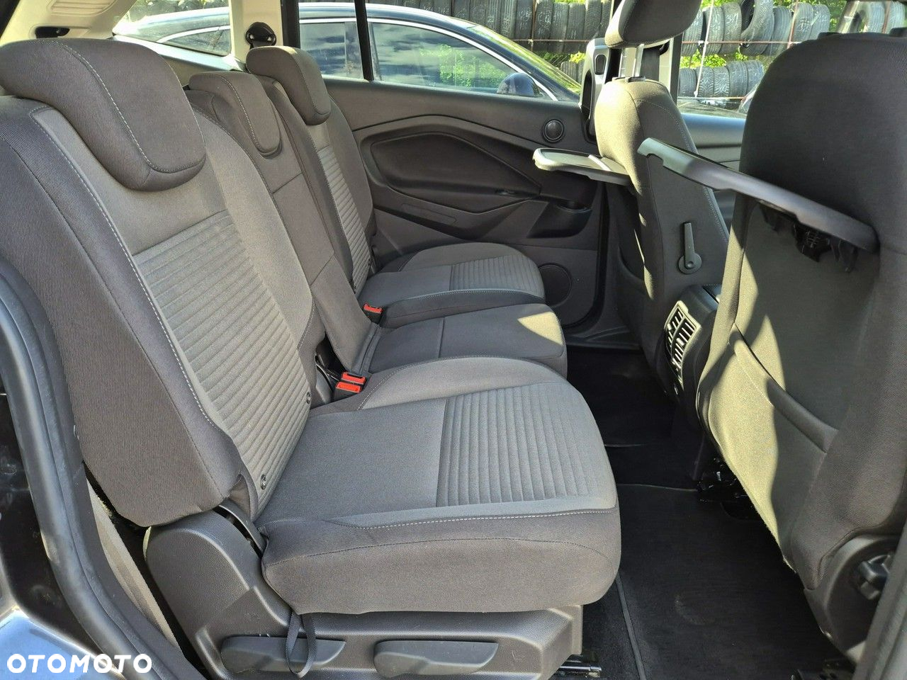 Ford Grand C-MAX 1.5 EcoBoost Start-Stopp-System Titanium - 18