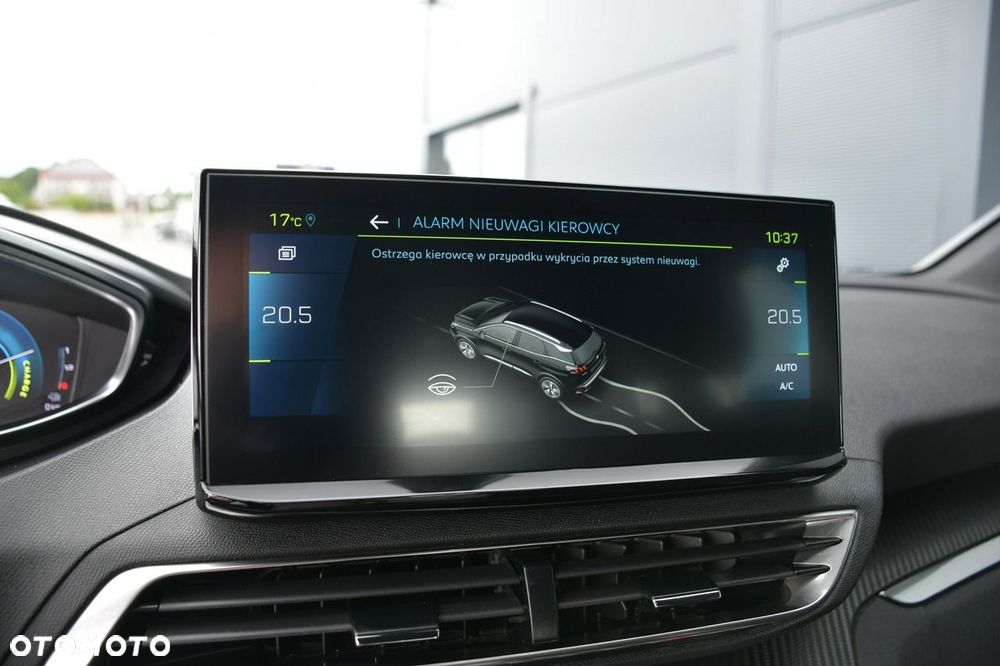 Peugeot 3008 1.6 PureTech Hybrid PHEV Allure S&S EAT8 - 26