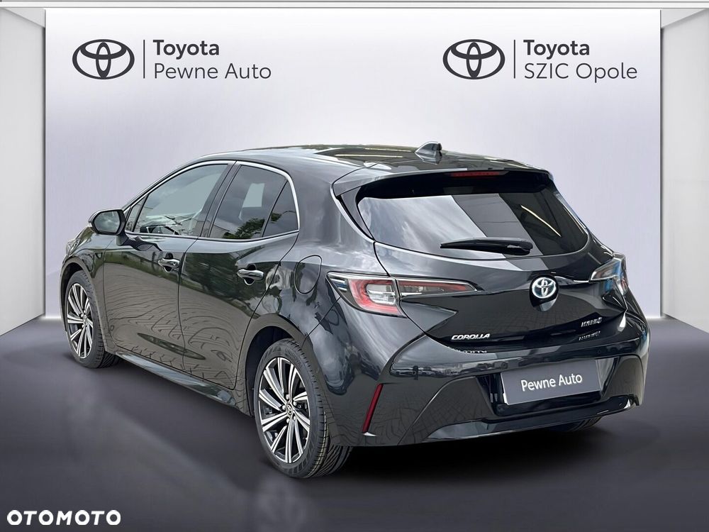 Toyota Corolla - 3