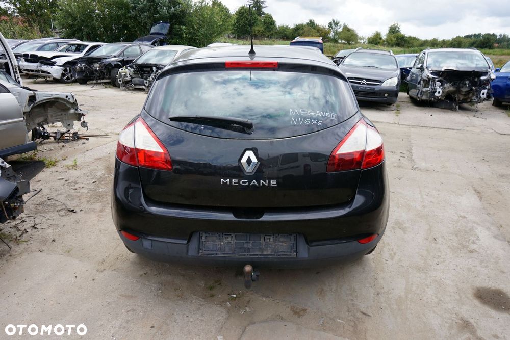 RENAULT MEGANE III PH1 5D HB 2009 NV676 1.9 DCI F9Q870 130KM ND4001 CZARNY na części - 4