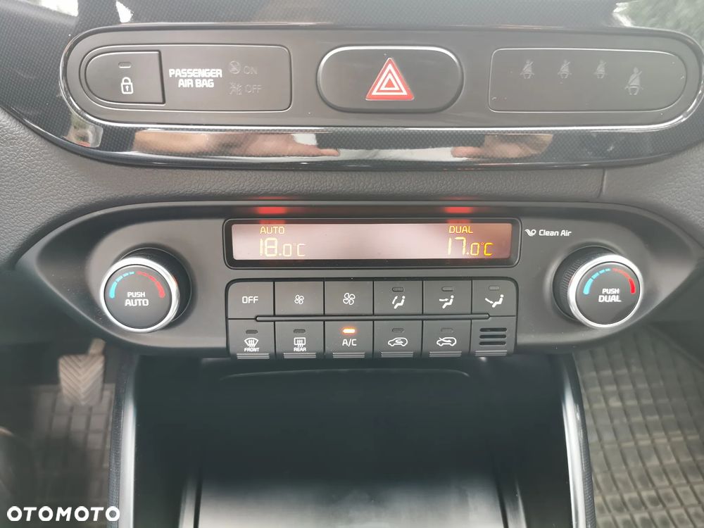 Kia Carens 1.6 GDI Business Line EU6 - 21