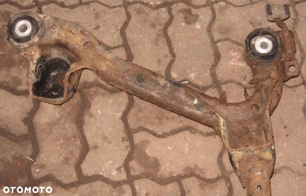 belka tył zawieszenie ośka AUDI A4 B6 napęd na przód - 2