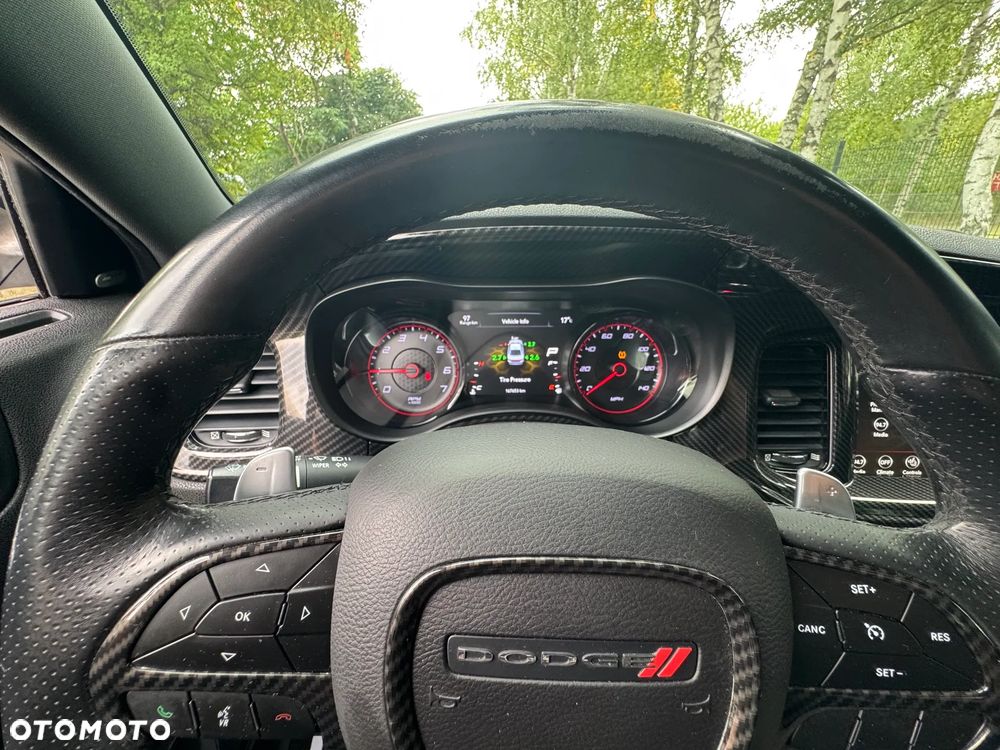 Dodge Charger - 27