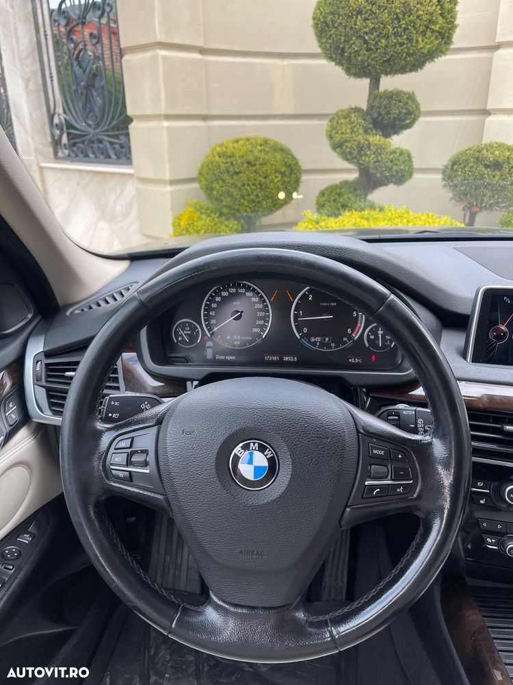 BMW X5 xDrive40d - 25