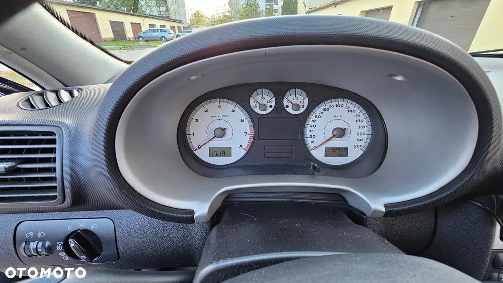 Seat Leon 1.6 Stella - 22