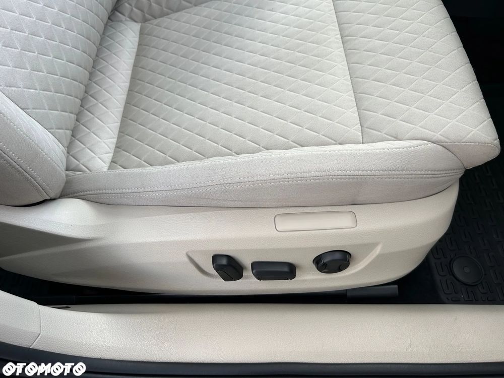 Skoda Superb 2.0 TDI DSG Style - 14