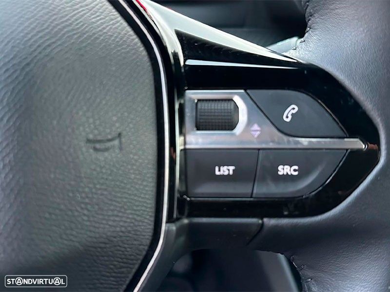 Peugeot 2008 1.2 PureTech Style - 15