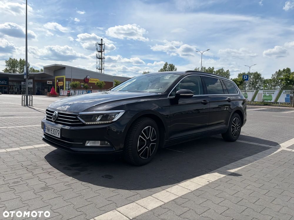 Volkswagen Passat 2.0 TDI (BlueMotion Technology) DSG Comfortline - 1