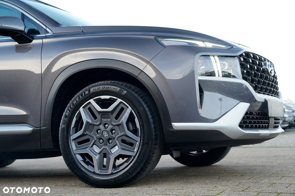 Hyundai Santa Fe - 4