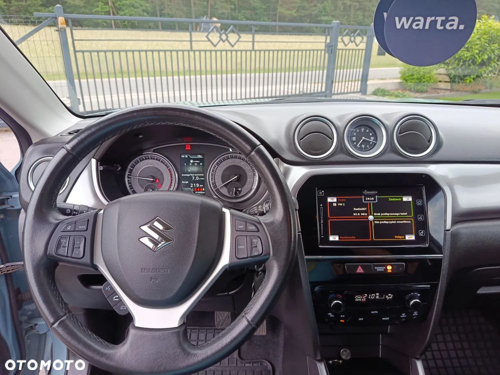 Suzuki Vitara 1.0 Boosterjet Premium 2WD - 13