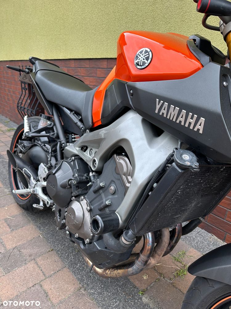 Yamaha MT - 11