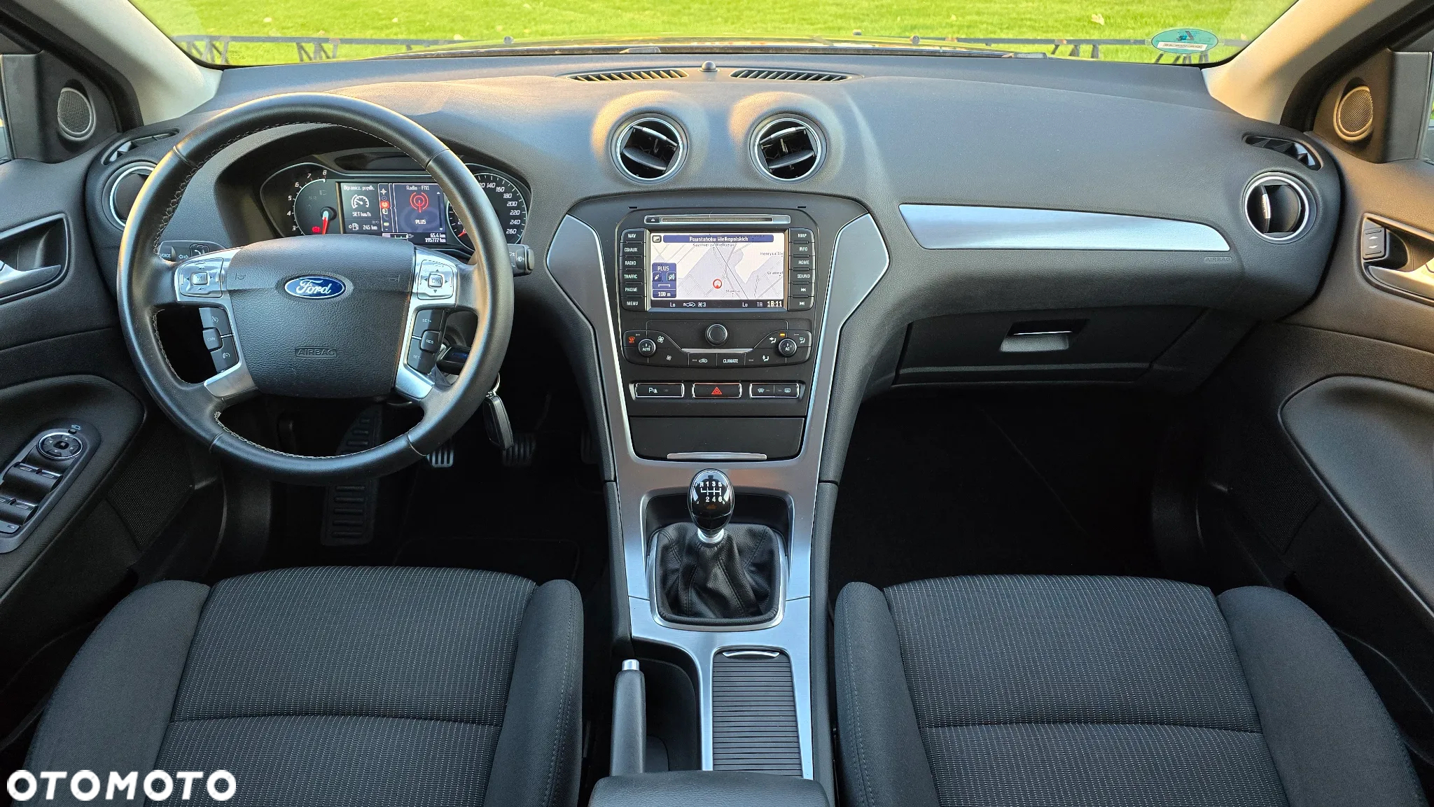 Ford Mondeo - 13
