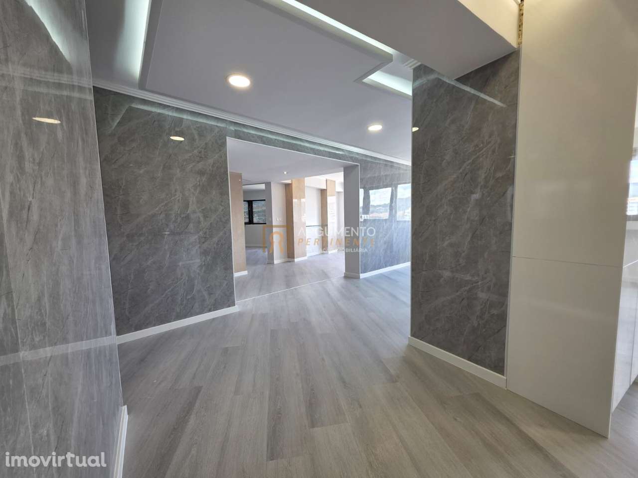 Apartamento T4 Venda em Braga (São Vicente),Braga - Grande imagem: 4/54