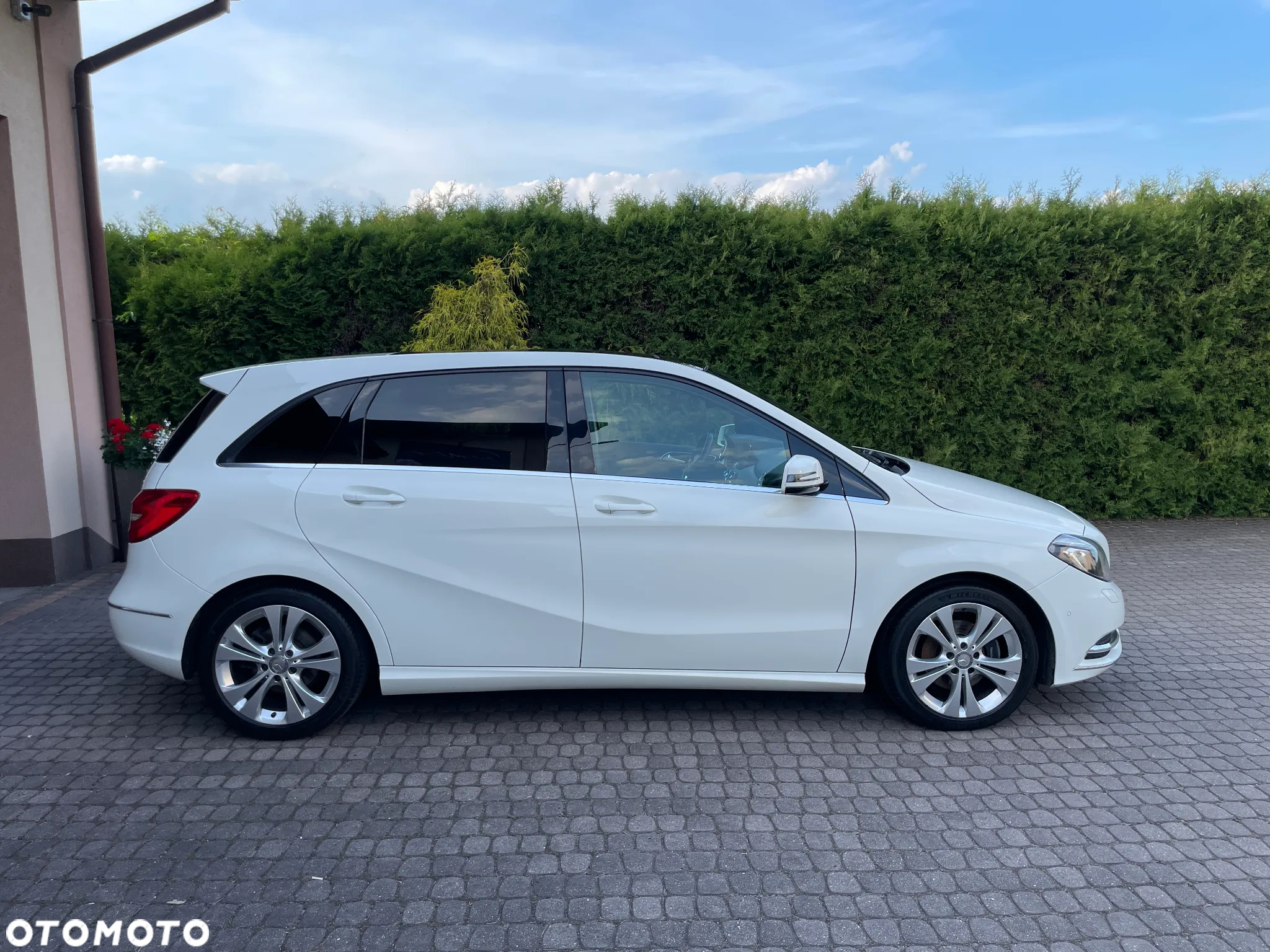 Mercedes-Benz Klasa B 180 CDI 7G-DCT - 4