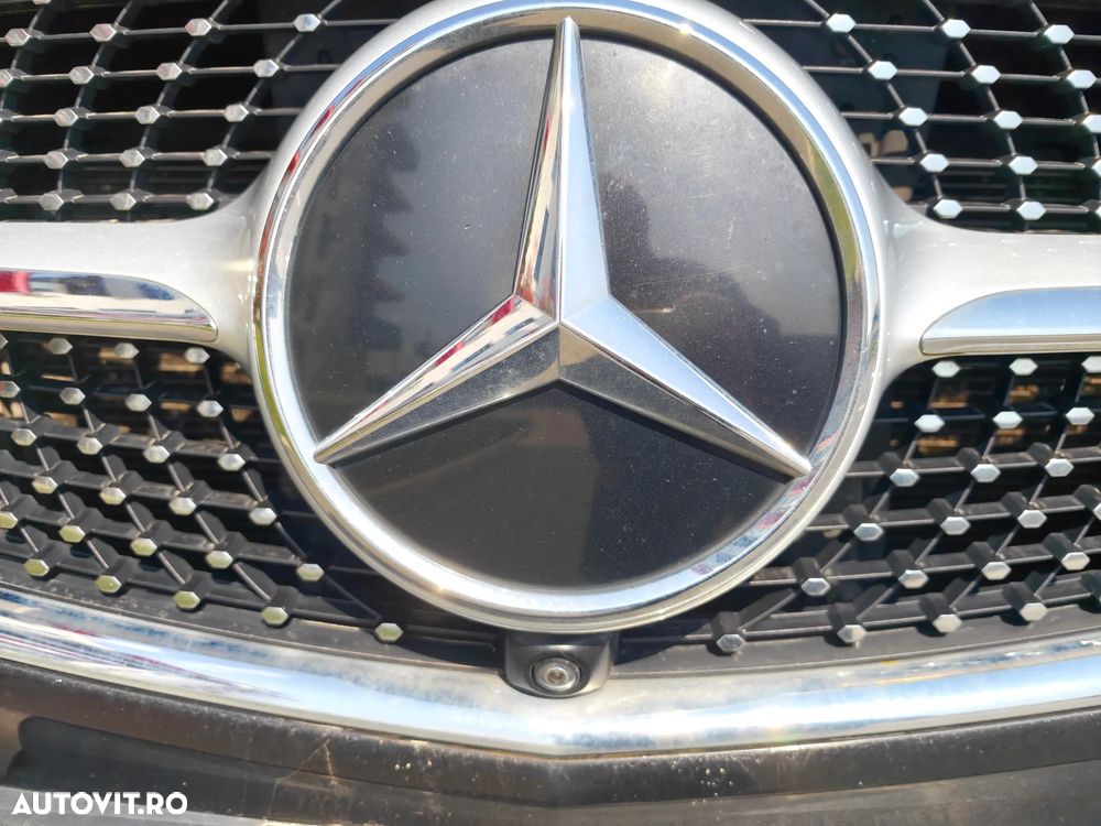 Mercedes-Benz V 300 d Lang 4Matic 9G-TRONIC Avantgarde - 5