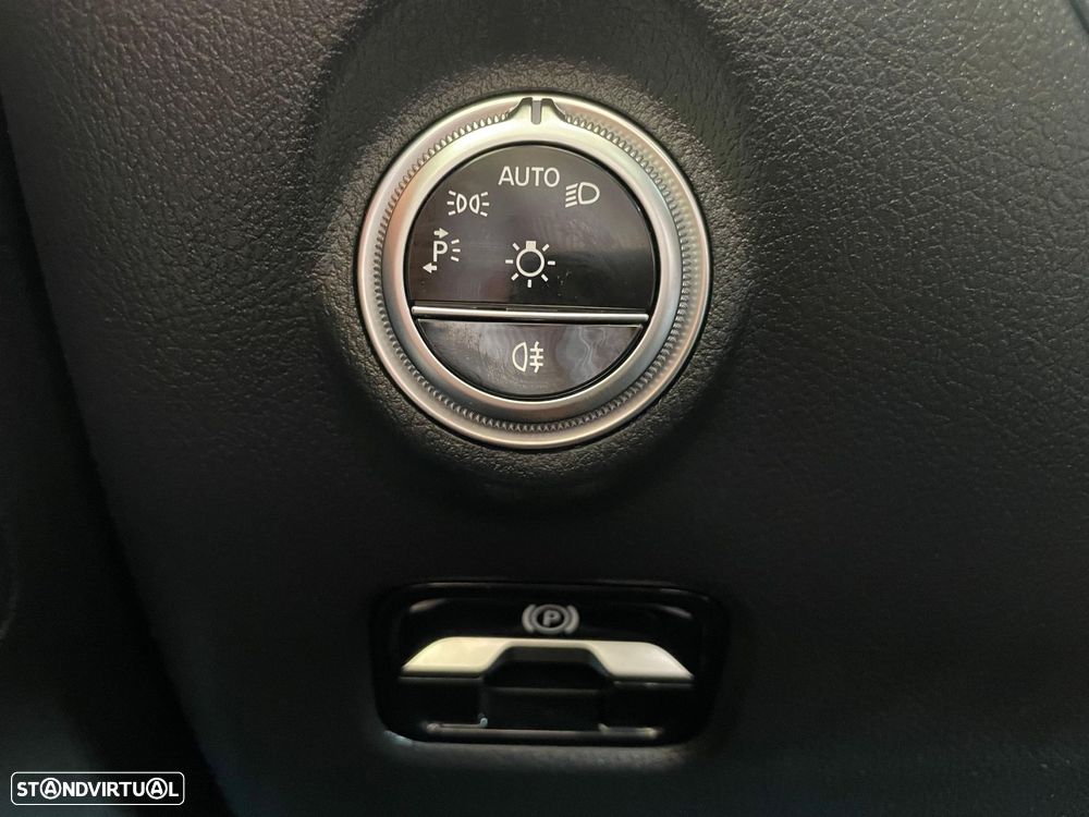 Mercedes-Benz C 300 d - 18