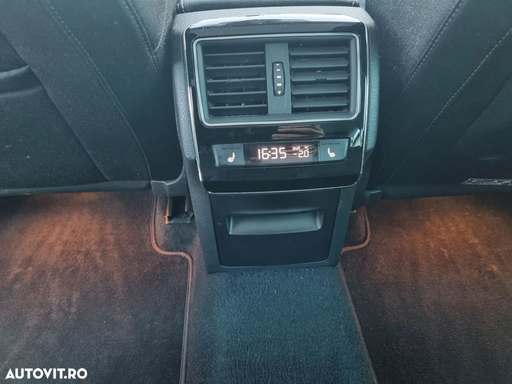 Skoda Superb 1.6 TDI DSG Style - 28