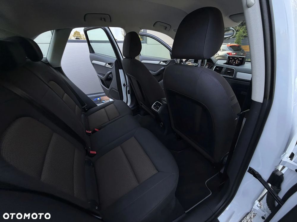 Audi Q3 1.4 TFSI - 17