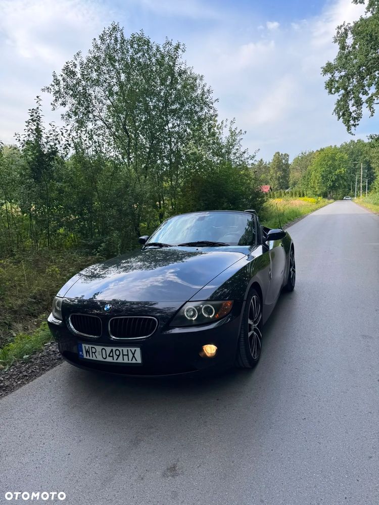 BMW Z4 2.2i - 9
