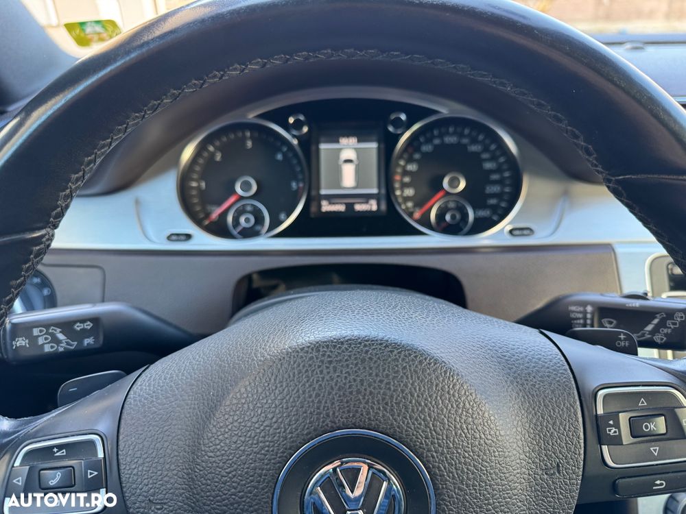 Volkswagen Passat 2.0 TDI Highline DPF DSG - 9