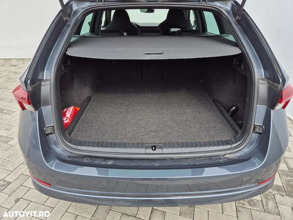 Skoda Octavia Combi 1.4 TSI iV DSG Sportline - 31