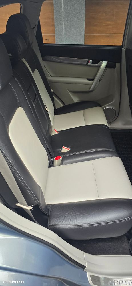 Chevrolet Captiva - 11